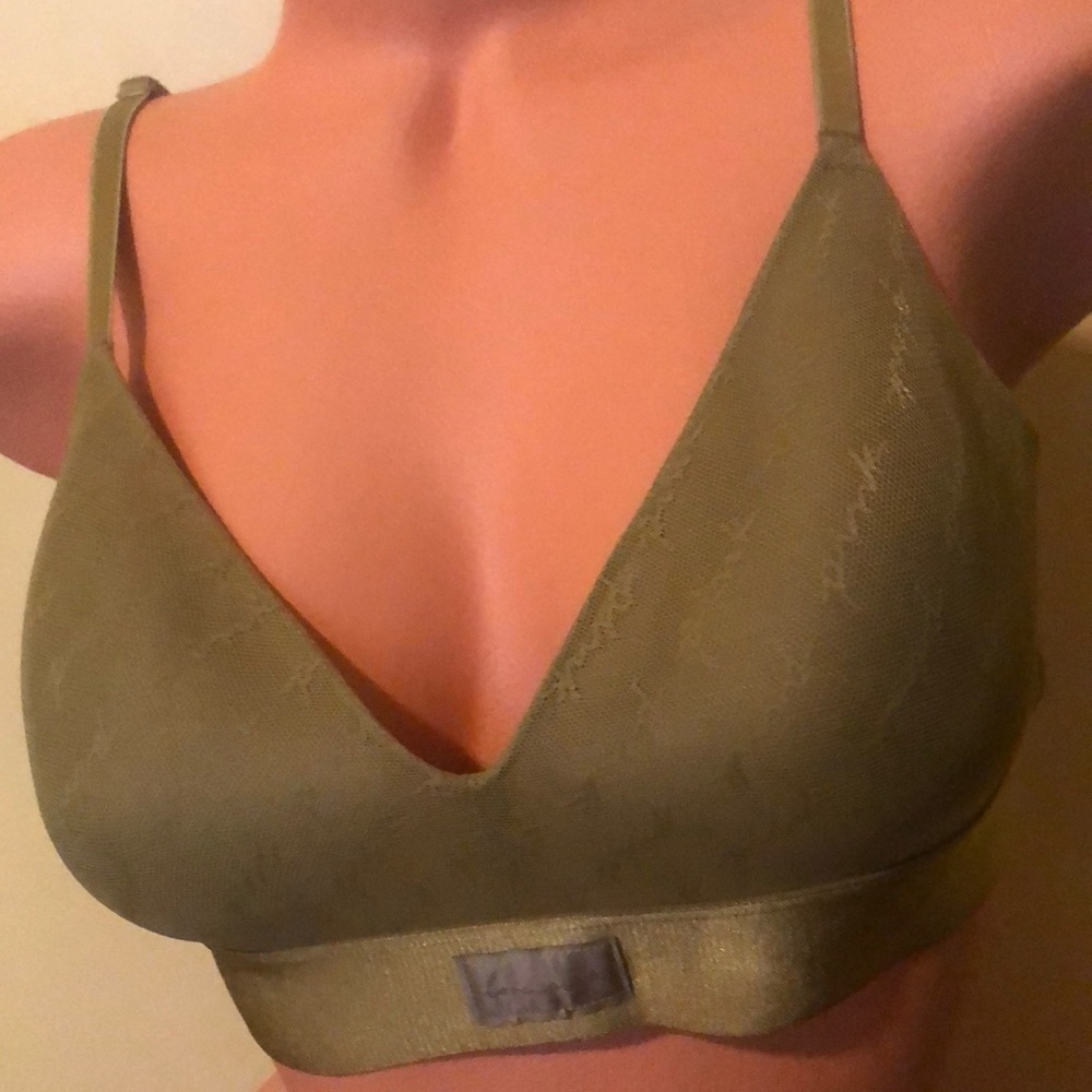 Victoria Secret Bra 34C!